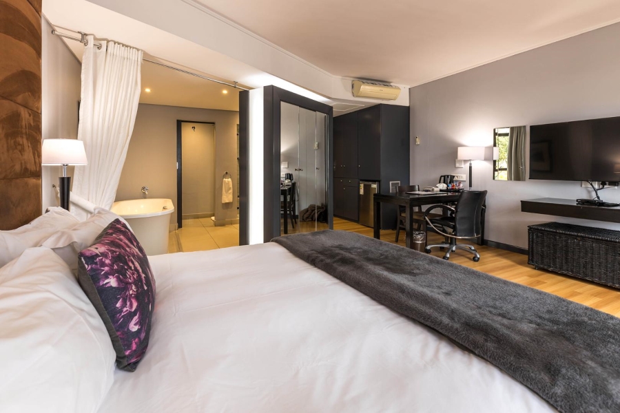 1 Bedroom Property for Sale in Century City Western Cape
